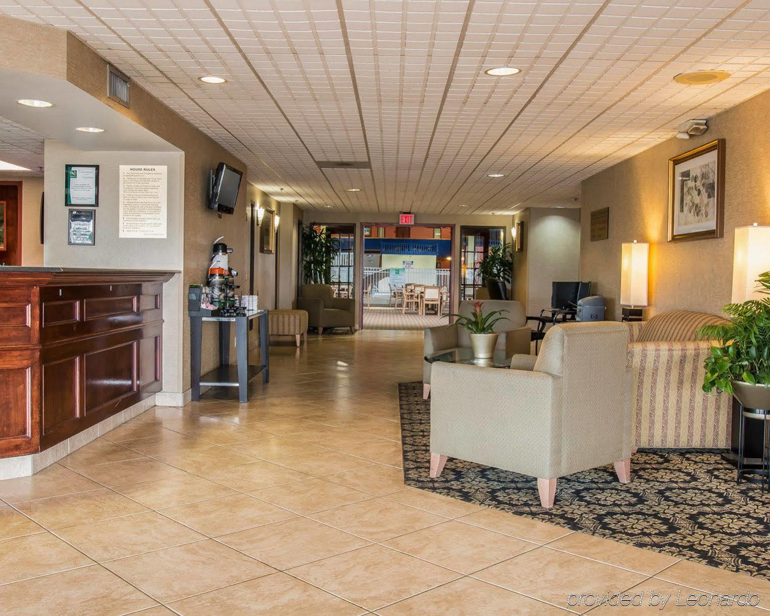 Quality Inn University Ленсинг Экстерьер фото